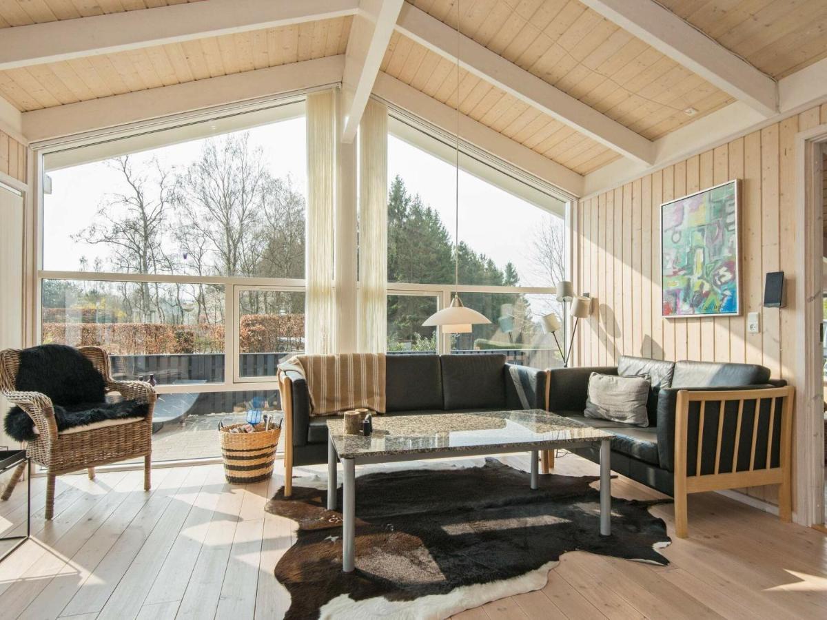 6 Person Holiday Home In Ебельтофт Екстер'єр фото