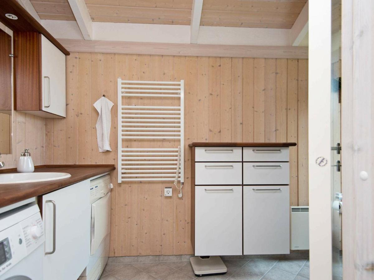 6 Person Holiday Home In Ебельтофт Екстер'єр фото